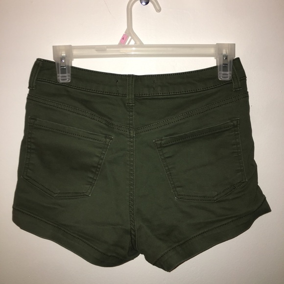 Olive Green Rewash Jean Shorts Size 9 - Picture 2 of 4